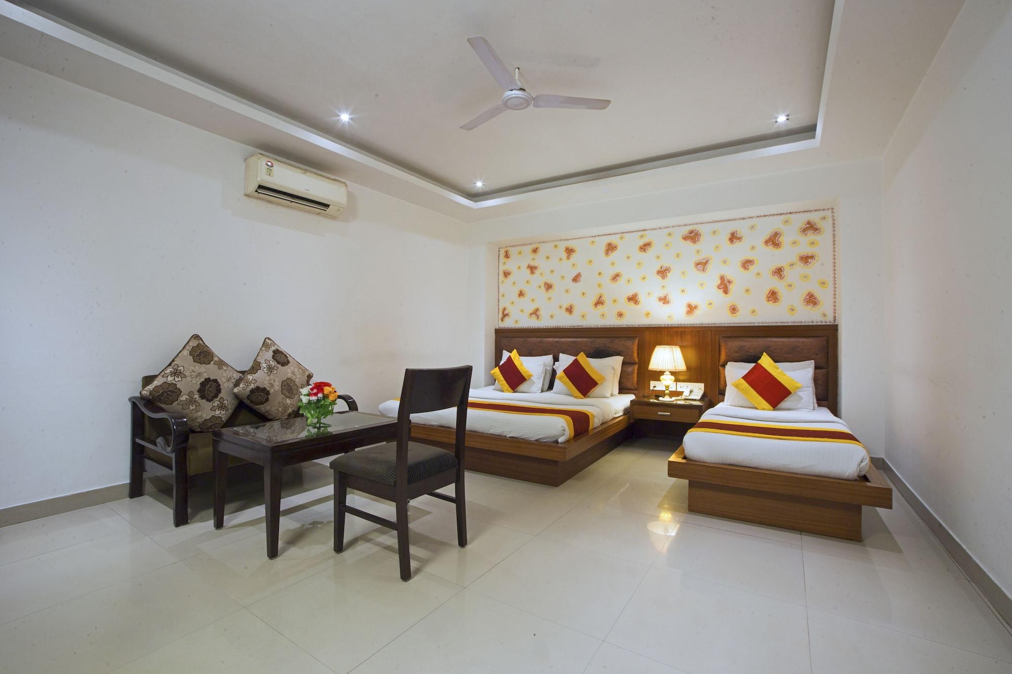 Hotel Krishna Deluxe-By RCG Hotels Neu-Delhi Exterior foto